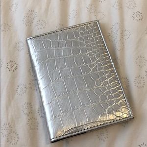 Embossed Aligator Print Silver Passport Holder